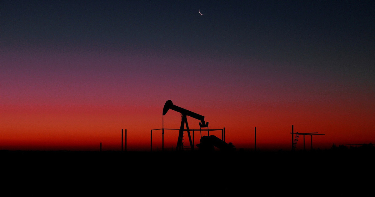 Цена нефти Brent опустилась ниже $74 за баррель впервые с 22 августа.