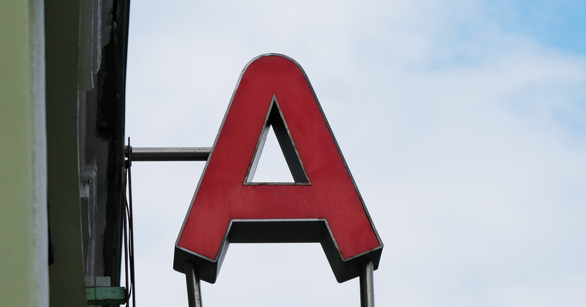 "Альфа-банк" открестился от рассылки о проблемах в крупных банках.