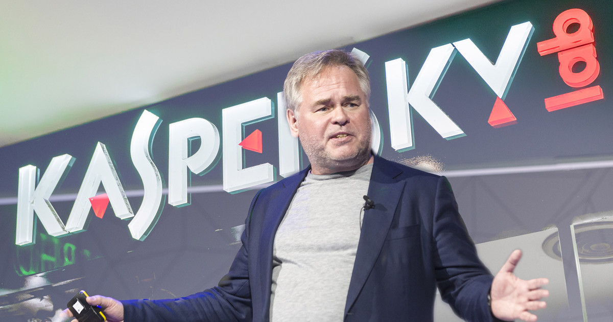 Эта свободная рука рынка сломалась.
