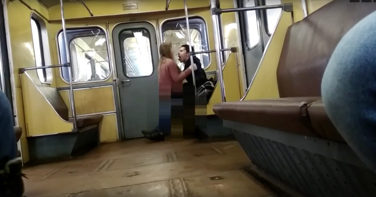 В Нижнем Новгороде пара отметила День всех влюблённых сексом в метро – видео.