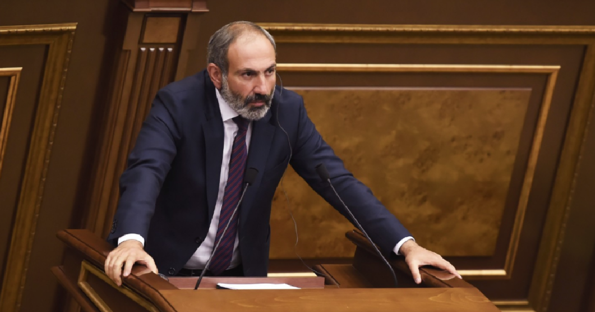 Парламент Армении вновь отклонил кандидатуру Пашиняна на пост премьера.