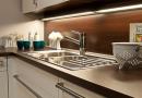 Highlighting the working area in the kitchen, choose quality solutions