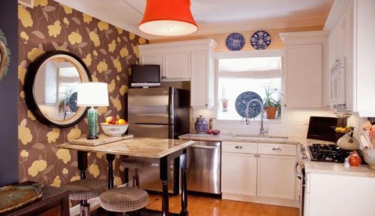Bagaimana memilih wallpaper yang tepat untuk dapur kecil modern