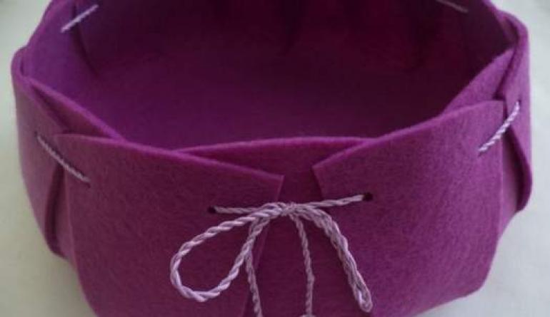 Kako narediti rože iz klobučevine z lastnimi rokami: ideje in predloge