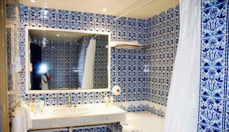 Stilvolle Gestaltung eines kleinen Badezimmers: Optionen und Beispiele Badlösungen für kleine Wohnungen